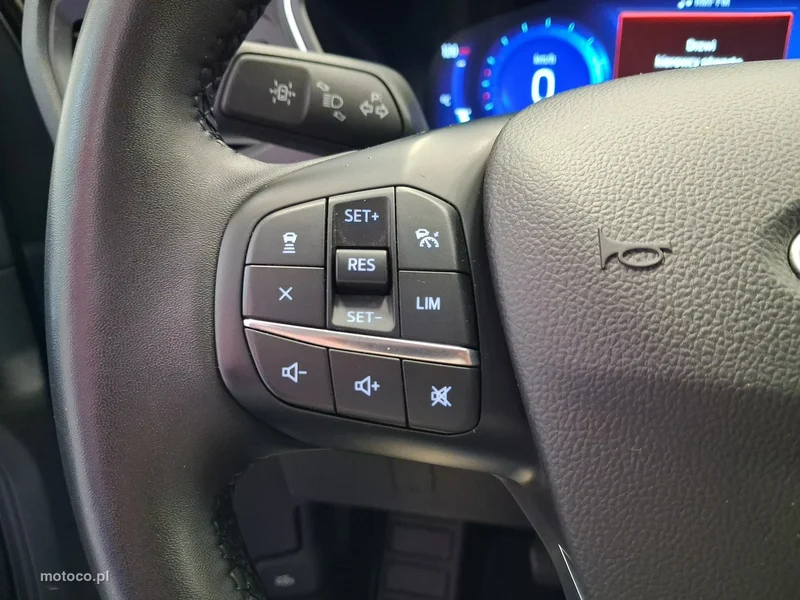 Ford Kuga III 19