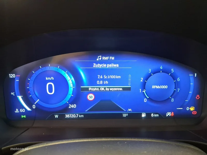 Ford Kuga III 23
