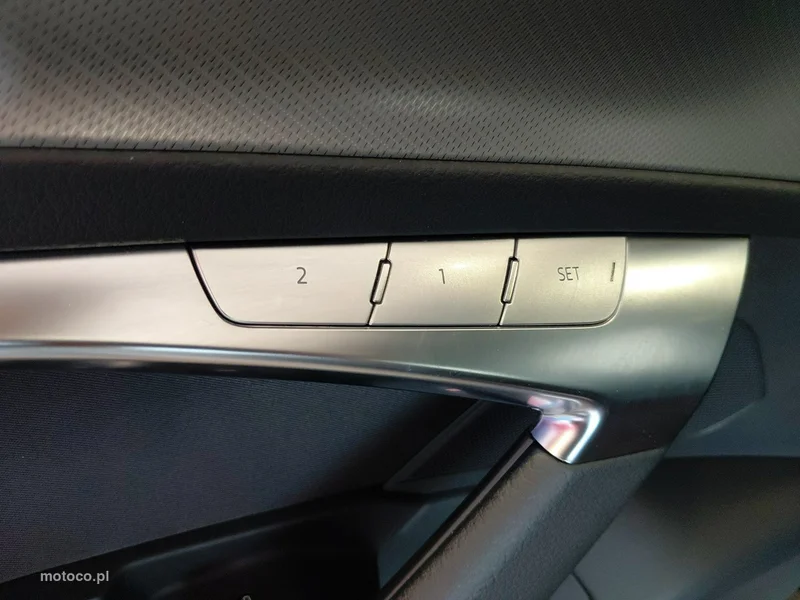 Audi A6 C8 15