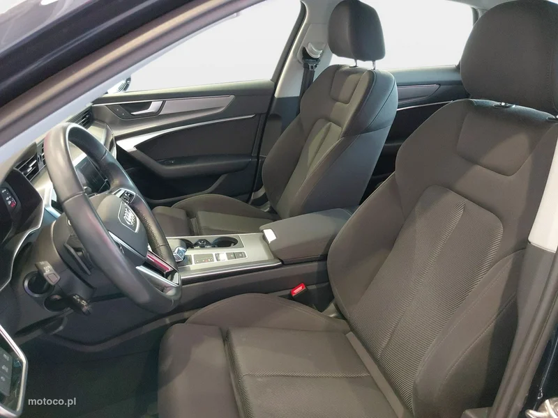 Audi A6 C8 16