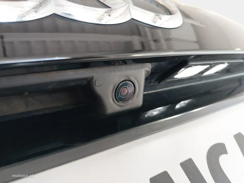 Audi Q3 F3 12
