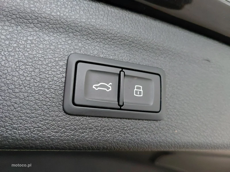 Audi Q3 F3 19