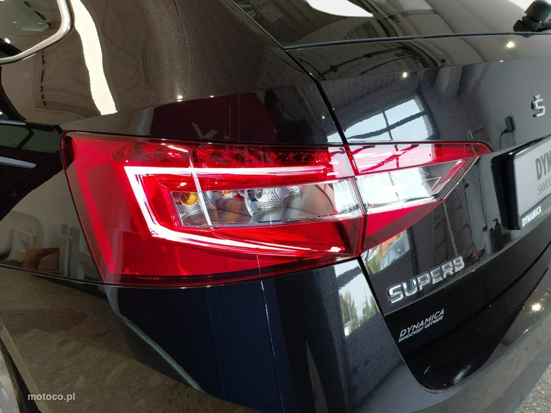 Skoda Superb III 11