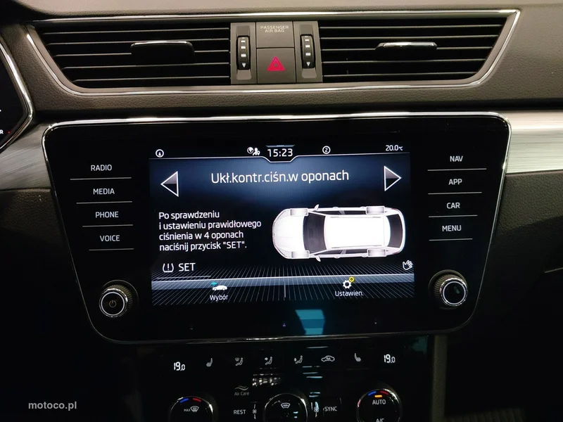 Skoda Superb III 28