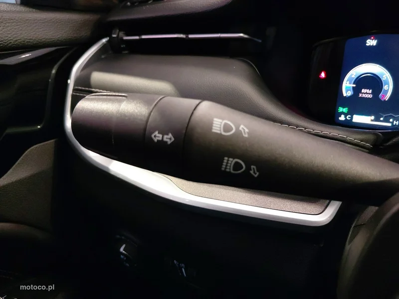 Jeep Compass 26