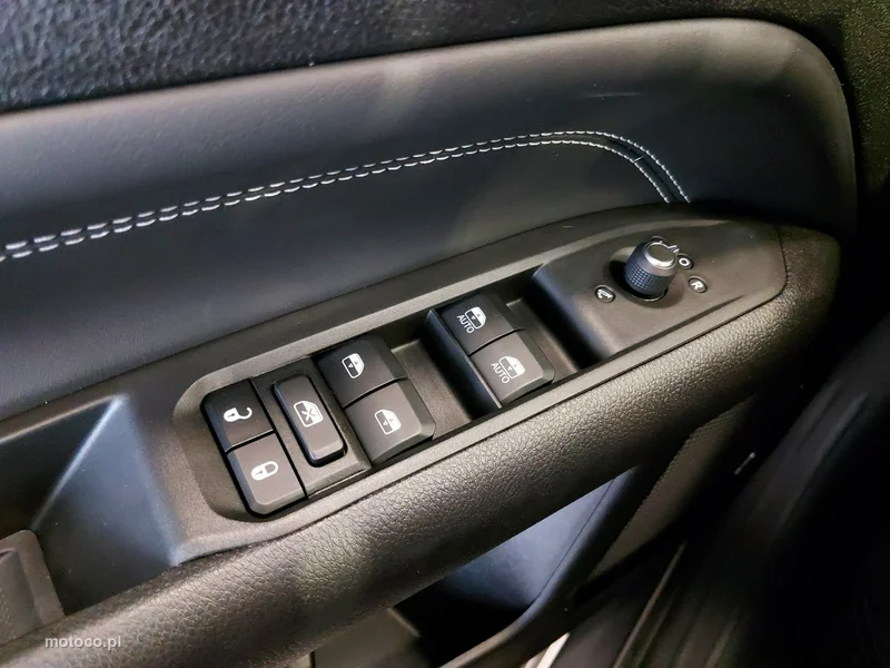 Jeep Compass 37
