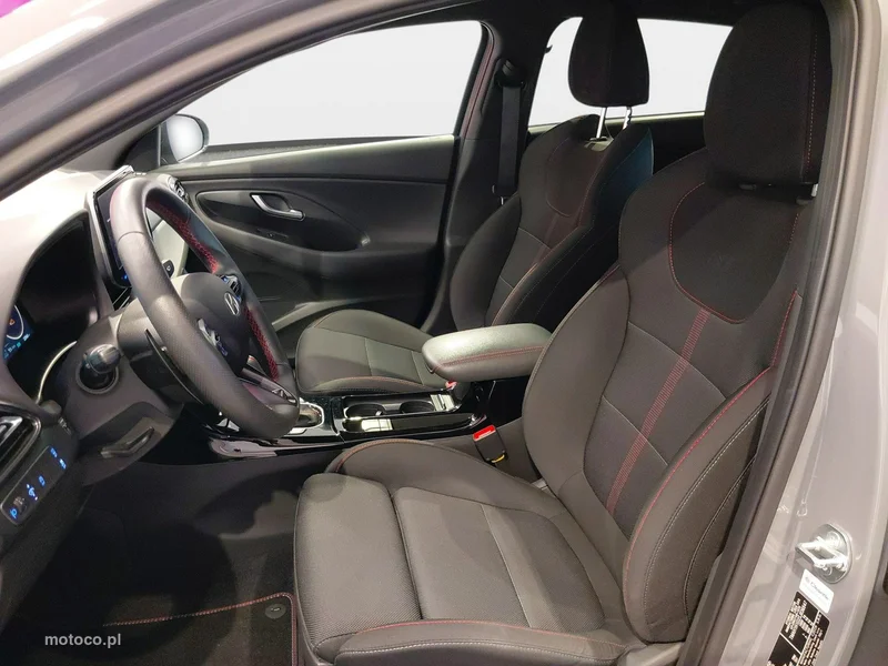 Hyundai i30 12