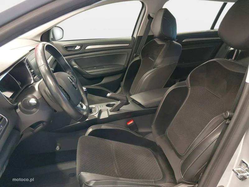 Renault Megane IV 13