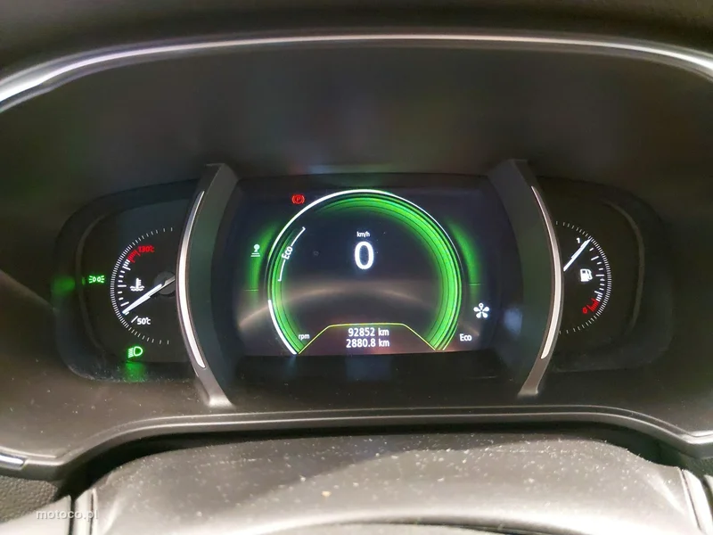 Renault Megane IV 23