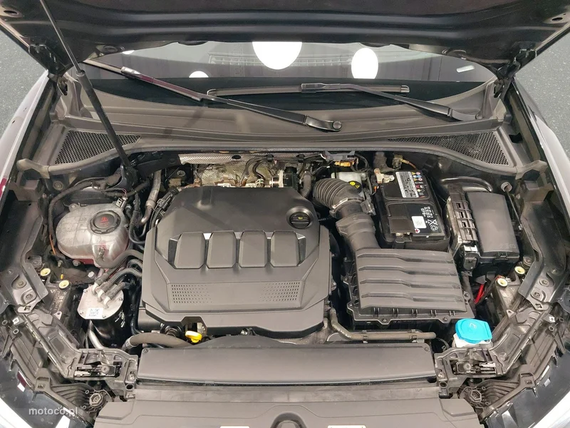 Audi Q3 F3 35