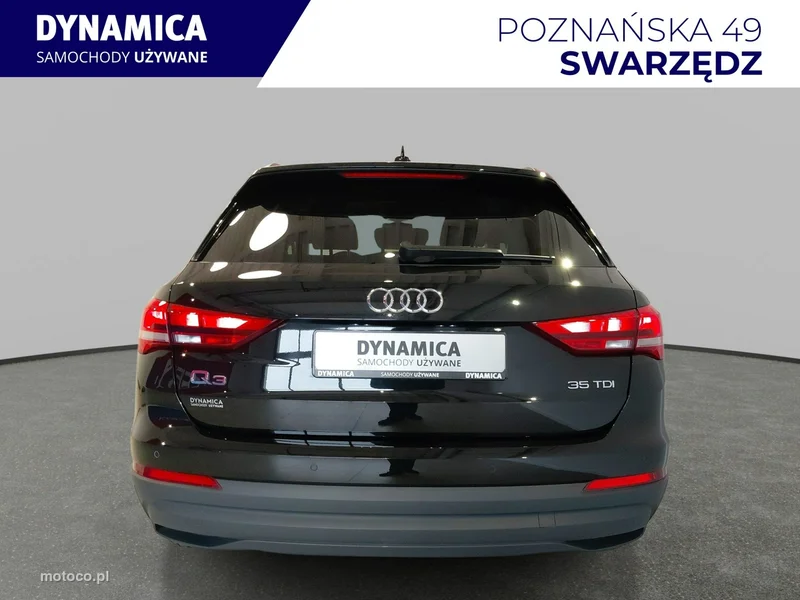 Audi Q3 F3 6
