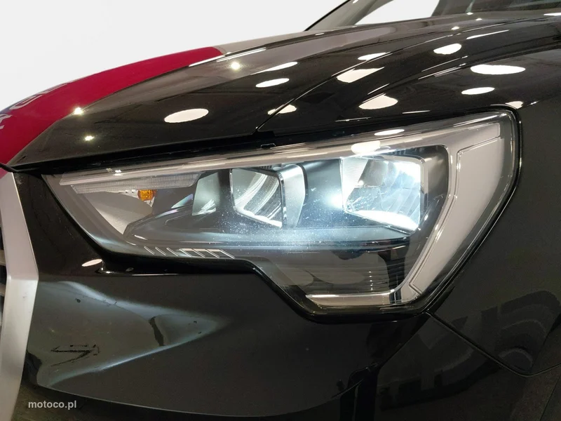 Audi Q3 F3 9