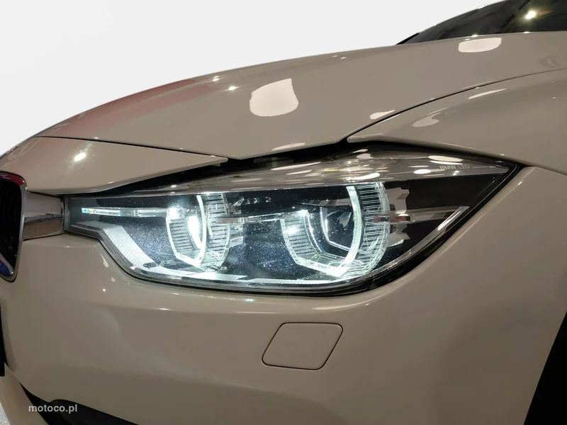 BMW Seria 3 G20 318 9