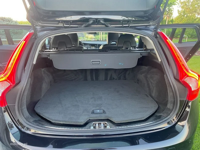 Volvo V60 19