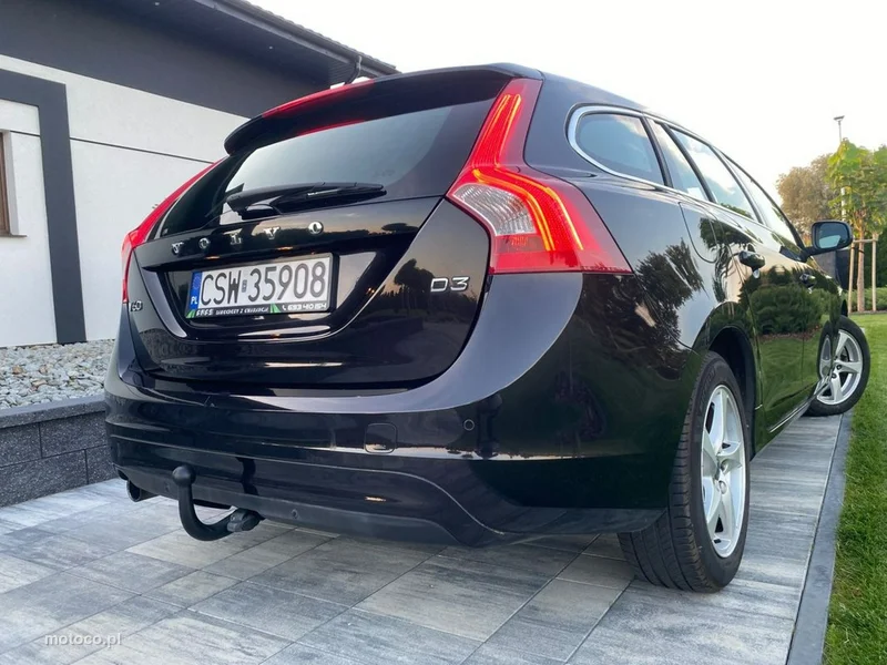 Volvo V60 38