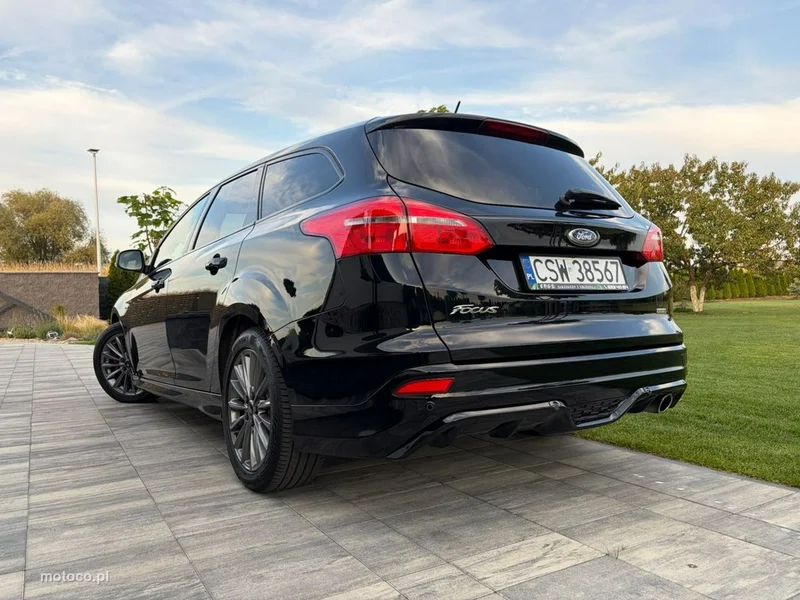Ford Focus III 2