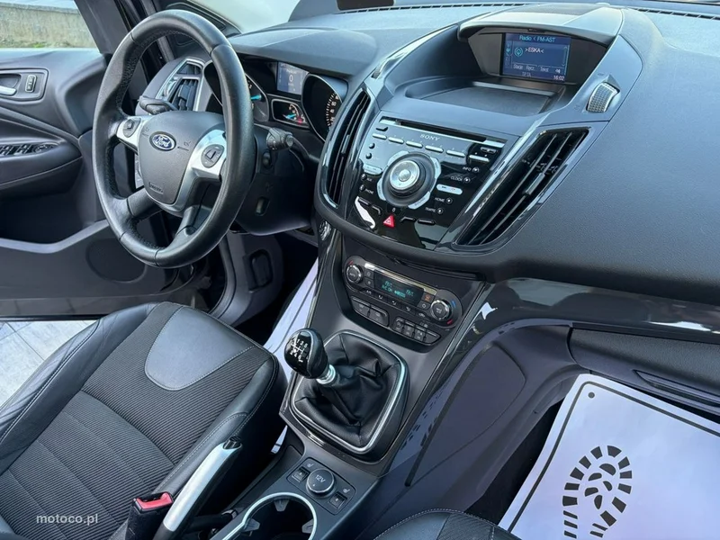 Ford Kuga II 6