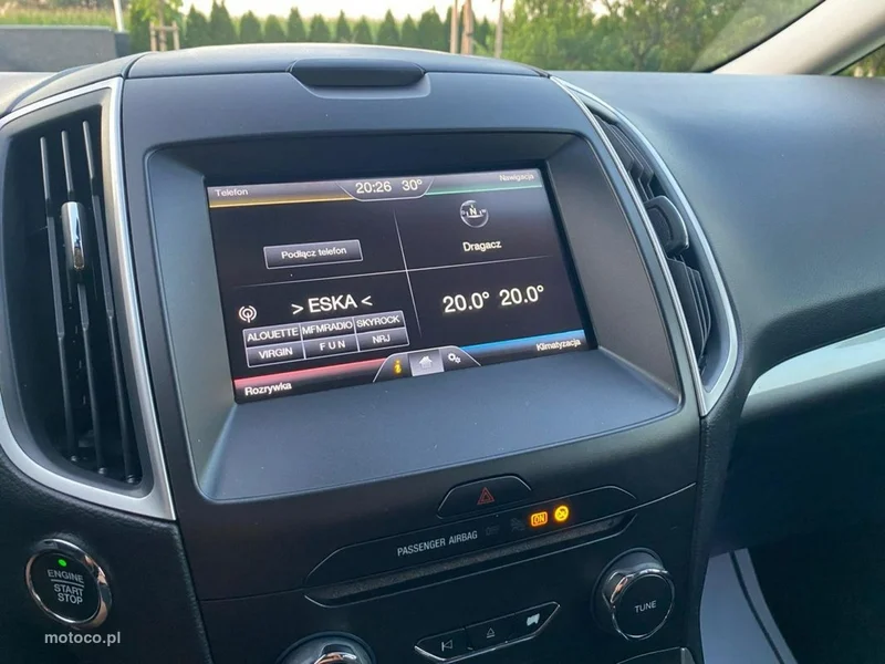 Ford S-Max II 20