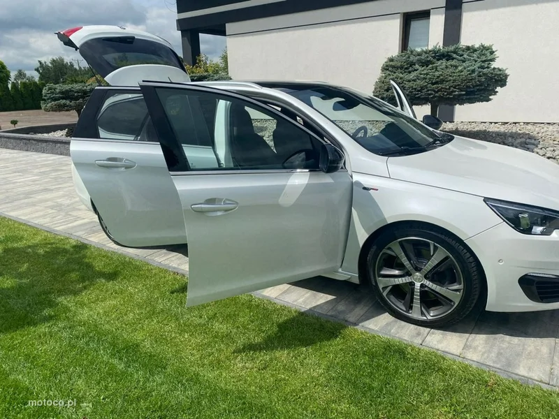 Peugeot 308 11