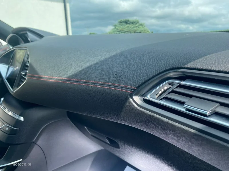 Peugeot 308 19