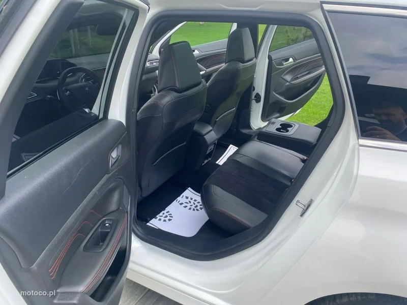 Peugeot 308 26