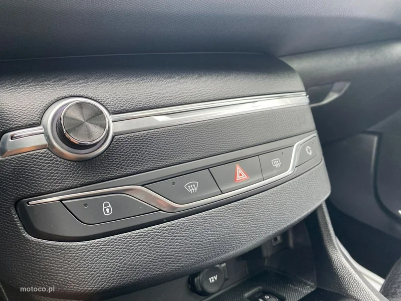 Peugeot 308 11