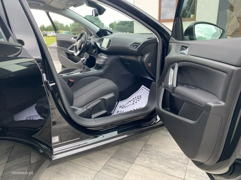 Peugeot 308 17