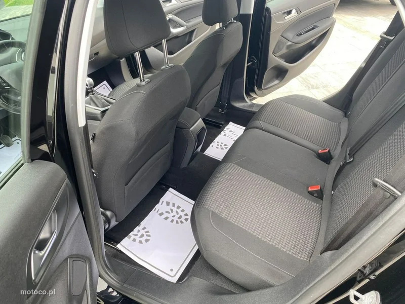 Peugeot 308 8