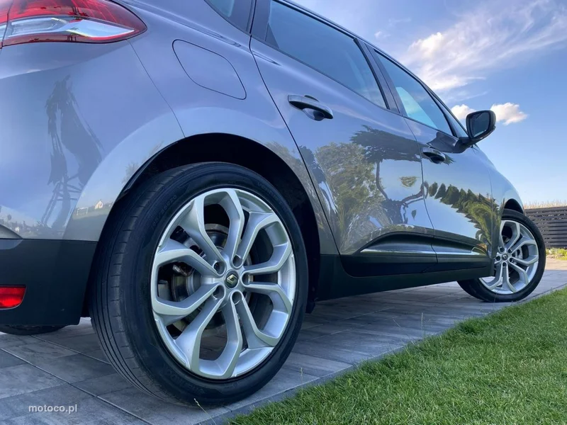 Renault Scenic IV 32