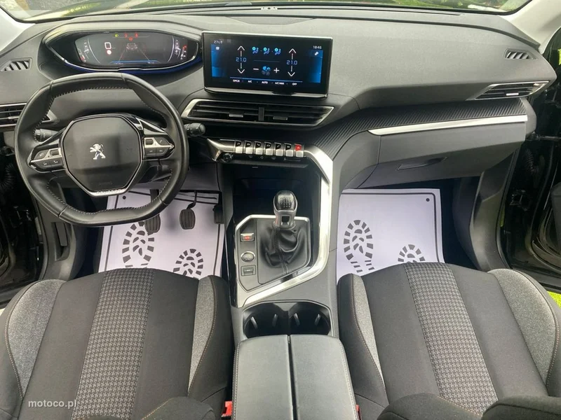 Peugeot 3008 5