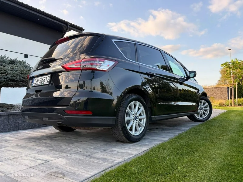 Ford S-Max II 2