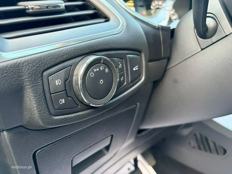 Ford S-Max II 14