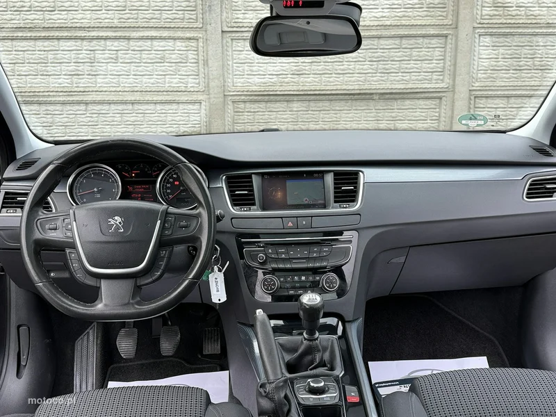 Peugeot 508 5