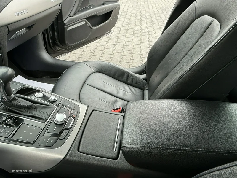 Audi A7 4G 22