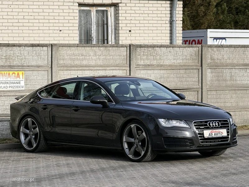 Audi A7 4G 30