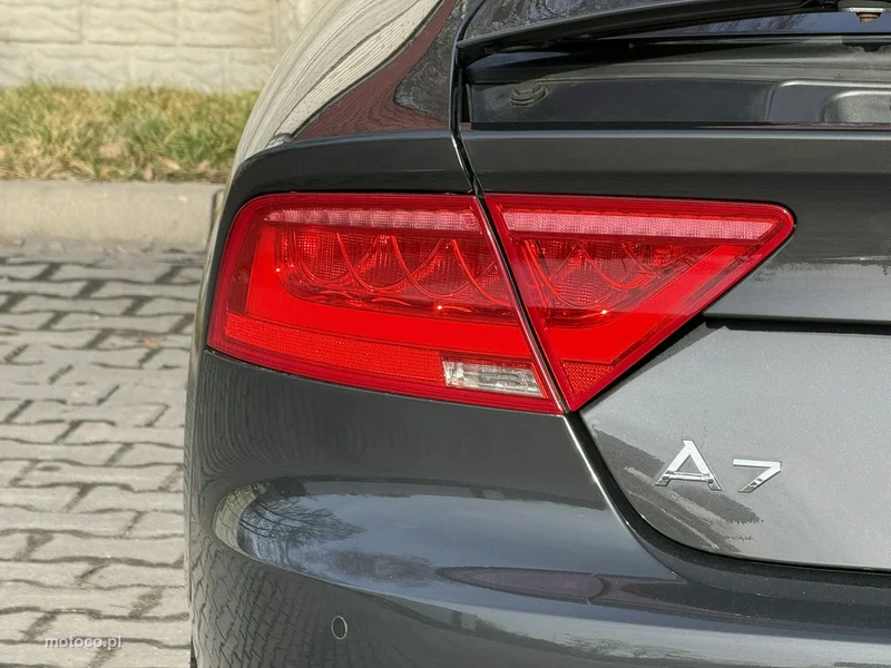 Audi A7 4G 44