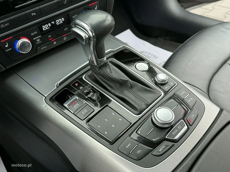 Audi A7 4G 8