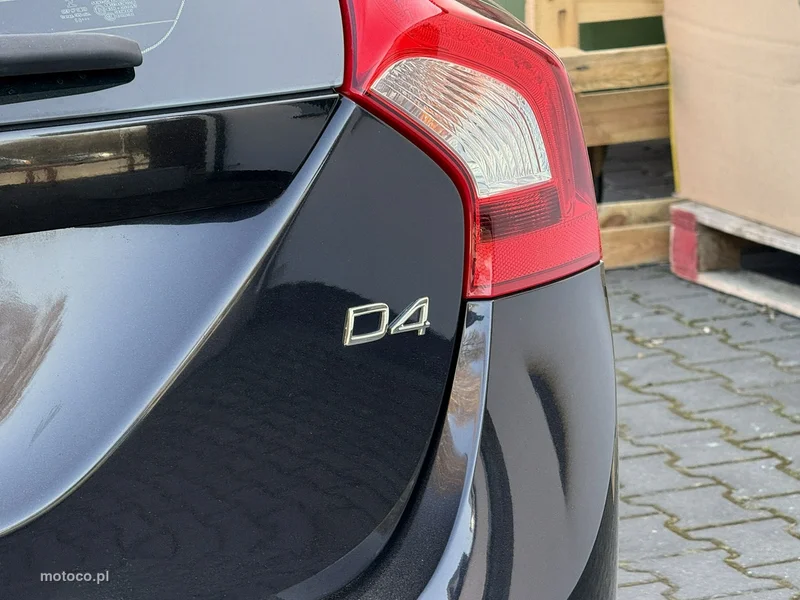 Volvo V60 31