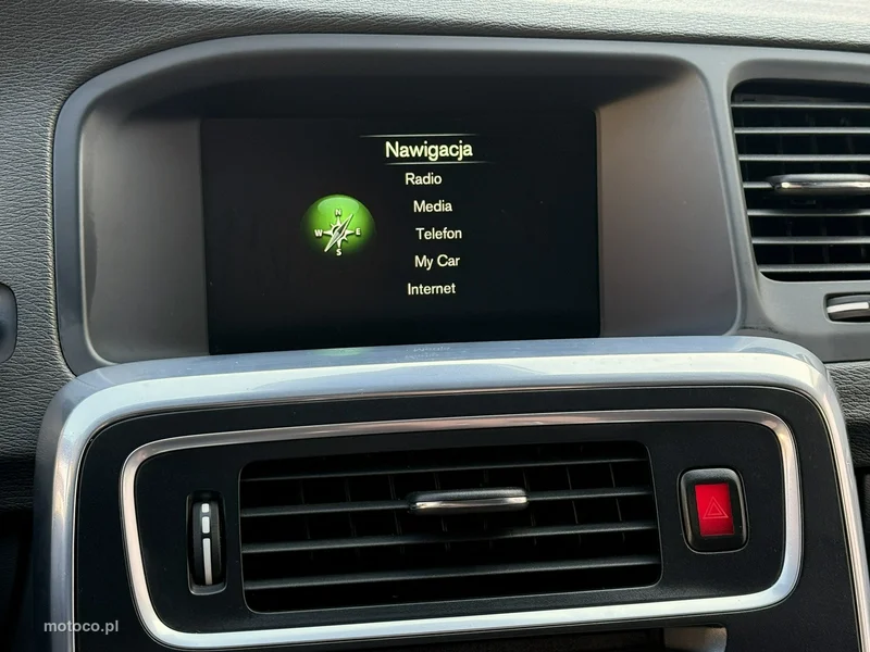 Volvo V60 32