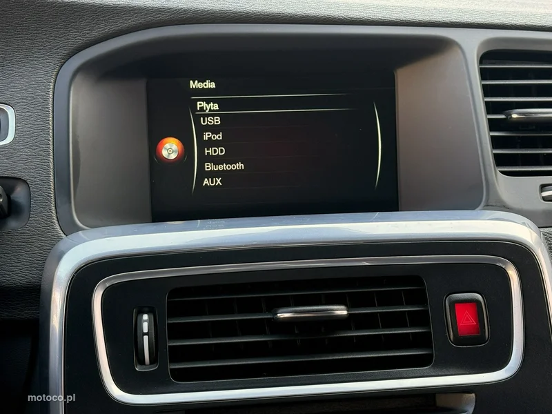 Volvo V60 34