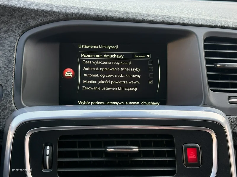 Volvo V60 52