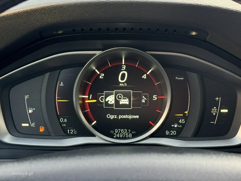 Volvo V60 58