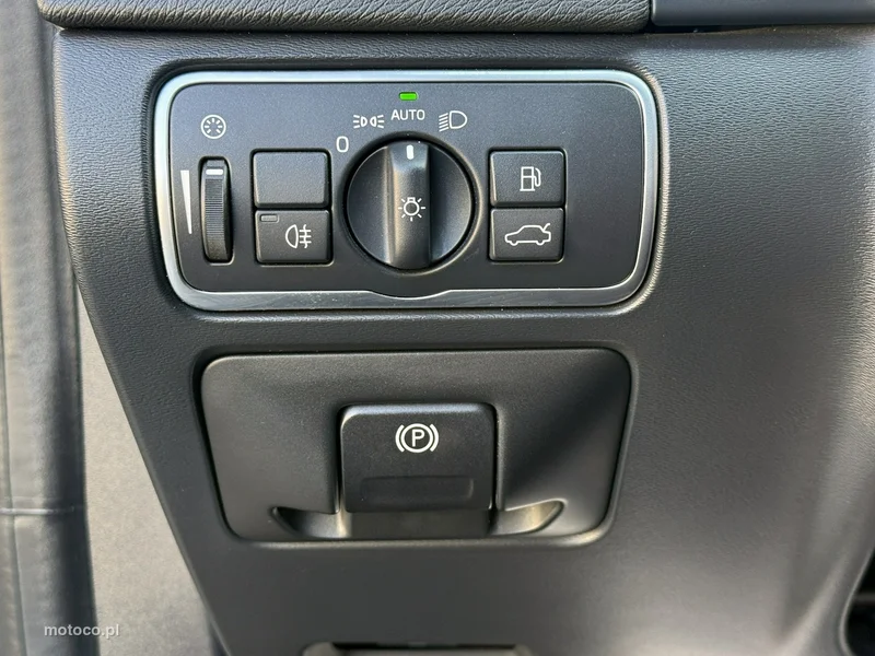 Volvo V60 8
