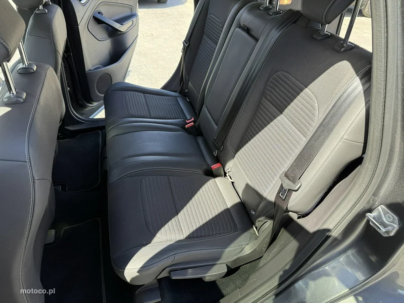 Ford Kuga II 22