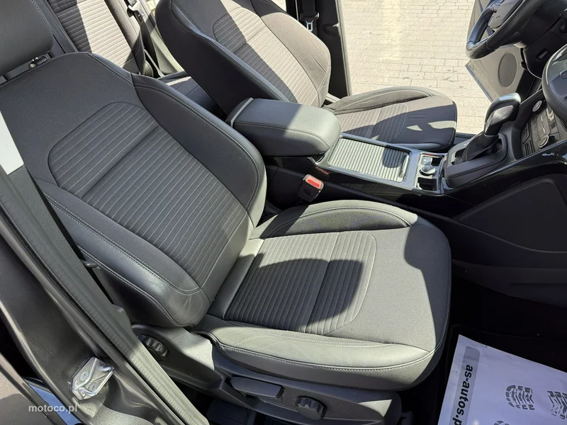 Ford Kuga II 66