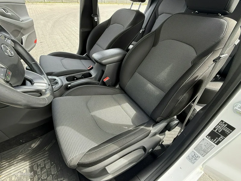 Hyundai i30 17