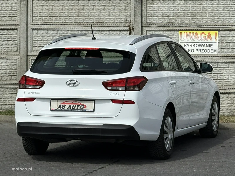 Hyundai i30 4