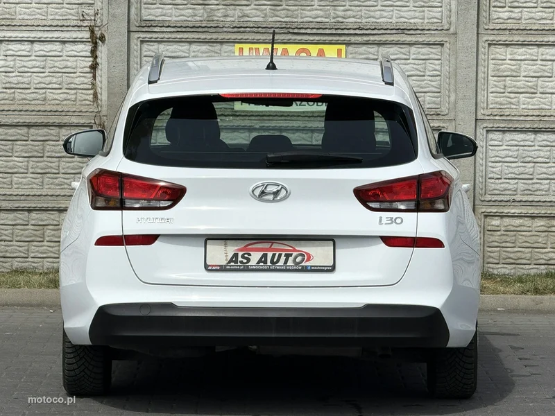 Hyundai i30 38