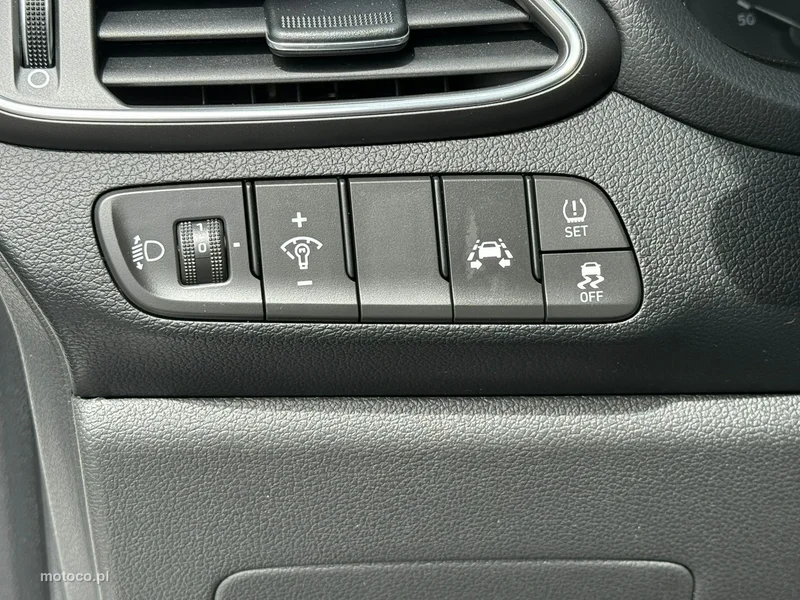 Hyundai i30 9