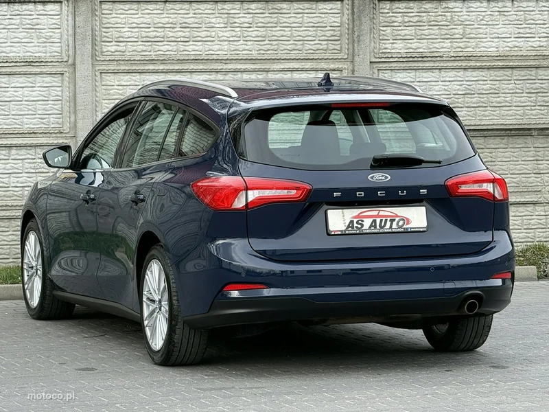 Ford Focus IV 5